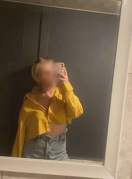 Alberte, 23