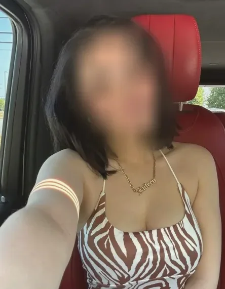 Amanda, 27