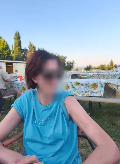 Andrea, 38