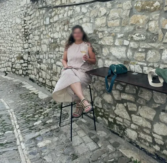 Anne, 35