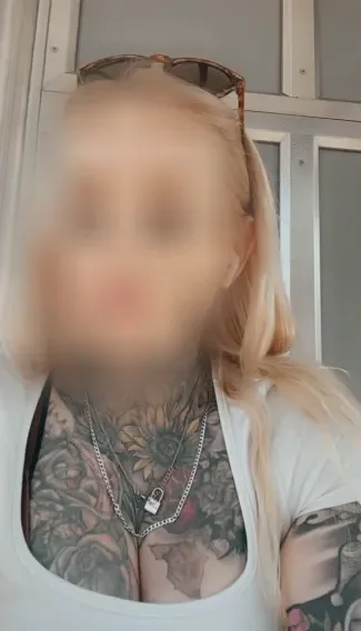 Bente, 37