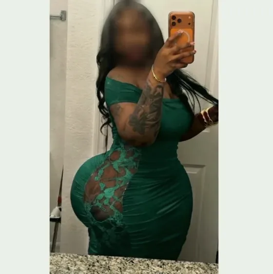 Christina, 26