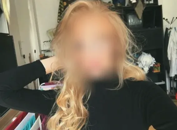 Esther, 21