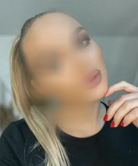 Jasmin, 31