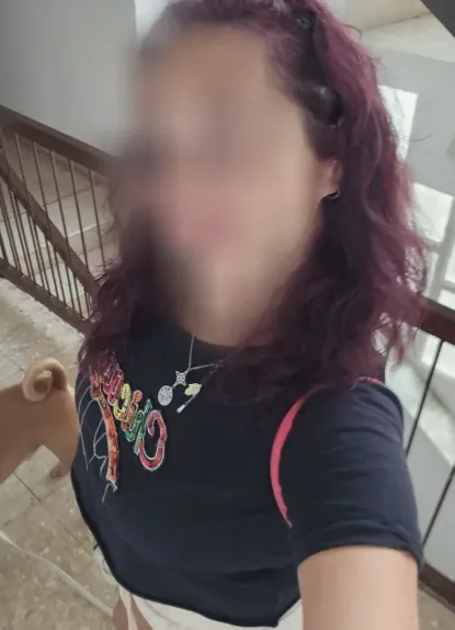 Molly, 33